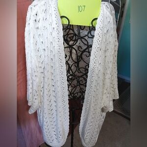 Elegant White Crotched Knit Sweater By Cotton Candy Large